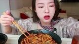娱乐吃瓜背景视频,吃瓜群众背后的故事